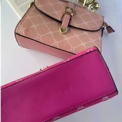 Imagem do Bolsa Transversal Feminina Celine