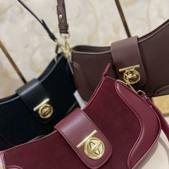 Bolsa Lucy na internet