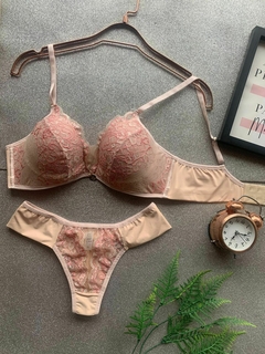 Conjunto de Lingerie - - comprar online