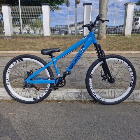 Bicicleta Alumínio Aro 26 GIOS FRX EVO, Single, Garfo Suspensão, Freio Disco, Quadro 13 - Azul Claro com Branco - comprar online