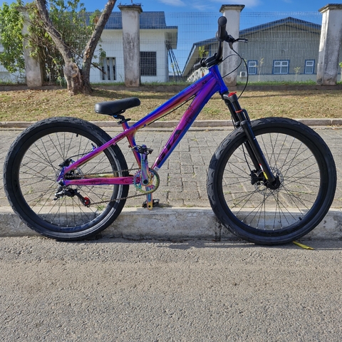 Bicicleta Alumínio Aro 26 GTA Rebel, Pedivela Single, Relação Single, Freio Hidraulico, Quadro 13,5" - Camaleão - comprar online