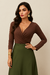 Blusa Roberta Manga Longa em Poliamida Premium – Decote V Transpassado Ajustável - comprar online