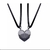 Collar corazón magnético en internet
