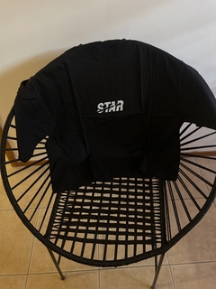 Remera Boxy Estampada MARA STAR Negro - comprar online