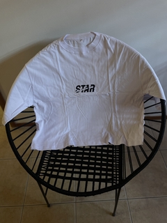 Remera Boxy Estampada MARA STAR Blanco - comprar online