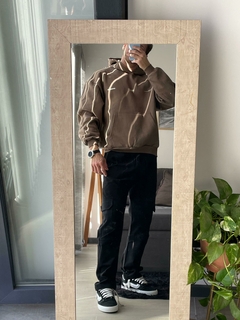 Hoodie Boxy Minimalista Nuez