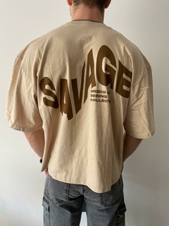 Remera Savage Boxy Beige - comprar online
