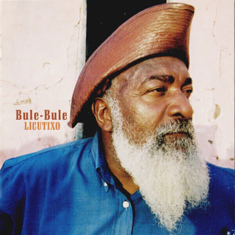 Bule-Bule – Licutixo