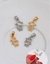 PINGENTE FILHA ZIRCONIAS PEQUENO. SEMIJOIA OURO 18K (70190) Cor do Banho:Dourado