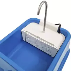 Fonte Furacão Pet Quadrada Azul Bivolt 1,5L - comprar online