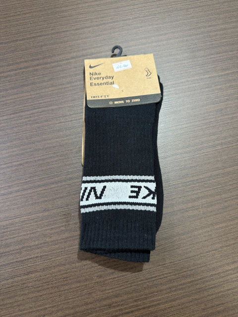 Meia importada cano alto Nike - Preta
