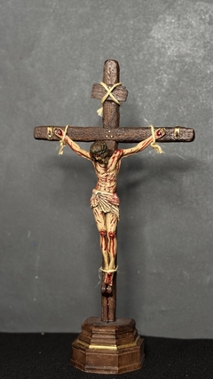 Crucifixo de mesa 35 cm Paixão de Cristo na internet