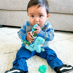 Colgante con mordillo y sonajero Dino - Laria Kids