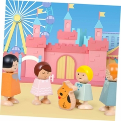 Familia muñecos de madera con mascota - tienda en línea