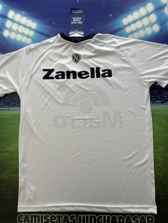 Camiseta de Independiente Rivadavia talle M/L - comprar online