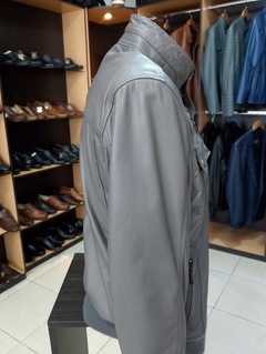 Chaqueta gris 100% cuero en internet