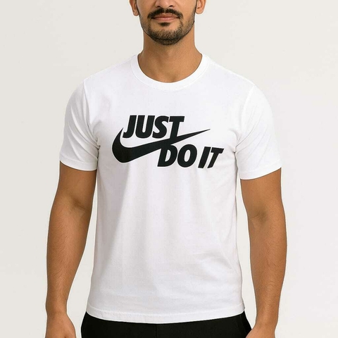 Camiseta Básica Nike Just do it - comprar online