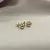 Brinco esfera grande de Ouro 18K