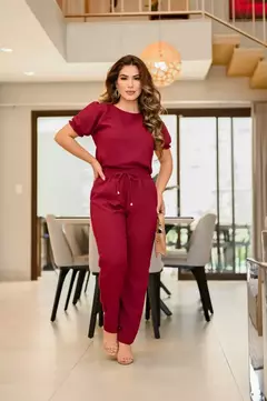 Conjunto feminino blusa de manga bufante e calça alfaiataria - comprar online