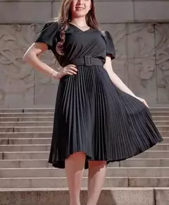 Vestido Plissada Lisa Midi Rodado Moda Evangélica Com Cinto - comprar online