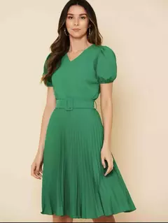 Imagem do Vestido Plissada Lisa Midi Rodado Moda Evangélica Com Cinto