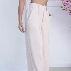 Calça Pantalona Tecido De Duna Maravilhosa Ela Estica Com Cintura