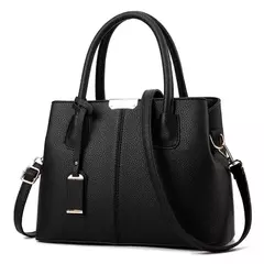 Bolsa De Couro Luxo e Designer na internet