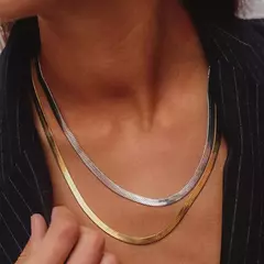 Moda quente unissex cobra corrente feminina colar gargantilha de aço inoxidáve na internet