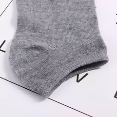 Imagem do 7 pares meias femininas de algodão confortáveis cor sólida