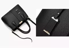 Bolsa De Couro Luxo e Designer na internet