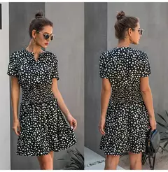 Vestido feminino de oncinha com babado, casual na internet