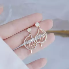 Brinco de Luxo Banhado 14K Folhas de Ouro Real Brinco, Delicado Micro Incrustado na internet