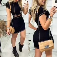 Conjuntos casuais de saia chique, manga curta com gola redonda na internet