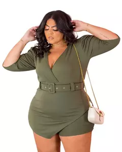 Macaquinho Feminino Plus Size Manga Bufante Curto Saia Curta - comprar online