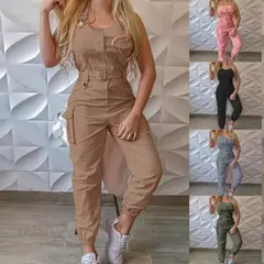 Macacão feminino com bolsos e cinto, modelagem casual e confortável. - loja online