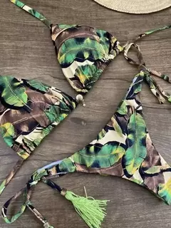 Conjunto Sexy Biquíni Estampado na internet