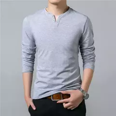 Imagem do CAMISETA HENLEY CANELADA SLIM FIT MANGA LONGA