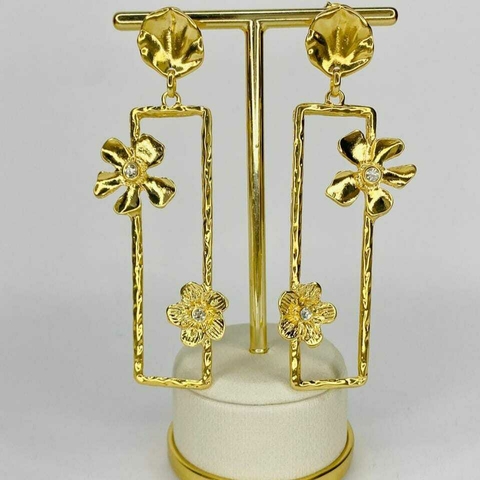 Brinco Design Retangular c/ Flores BR30
