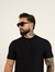 T - Shirt Masculina Slim Malha 3D Texturizada Preta na internet