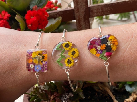 Bracelete em prata 925 com flores naturais