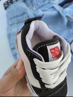 Vans knu en internet