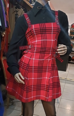 Vestido Hebillas Rojo en internet
