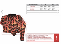 Camiseta Crop Blanca y Fucsia - Corazon Delator