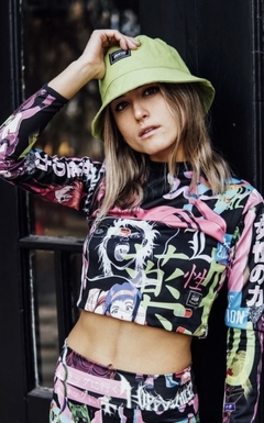 Camiseta Crop Hentai
