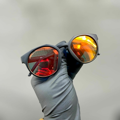 ÓCULOS OAKLEY HSTN