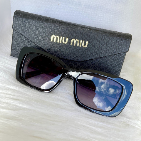 ÓCULOS MIU MIU