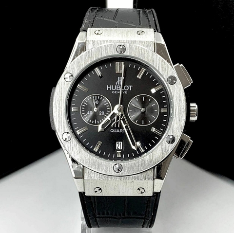 HUBLOT PRETO/BRANCO FUNCIONAL