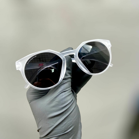 ÓCULOS OAKLEY HSTN TRANSPARENTE/PRETO