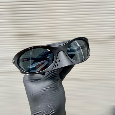 ÓCULOS OAKLEY PLANTARIS ( BICO REMOVÍVEL)