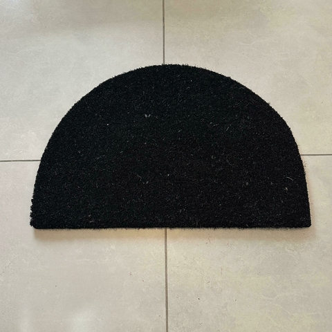 FELPUDO MEDIALUNA BLACK